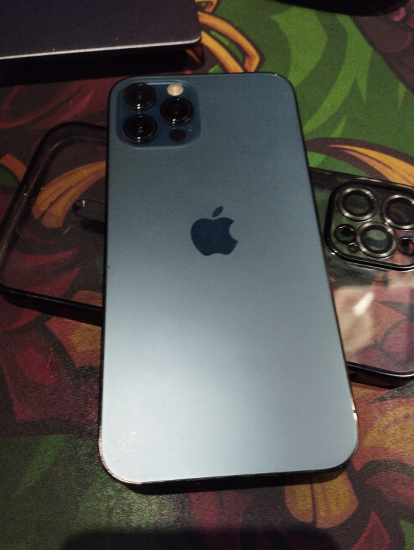 Мобильный телефон Apple iPhone 12 Pro