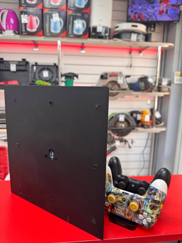 Игровая приставка Sony PS 4 PRO 1TB