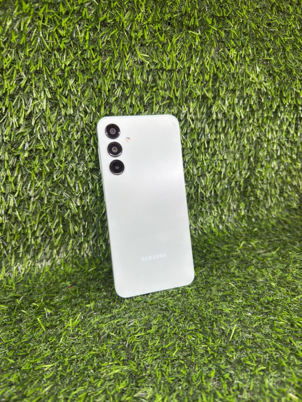 Мобильный телефон Samsung Galaxy A16