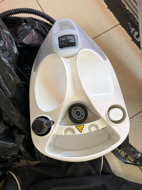 Пылесос Karcher SC4