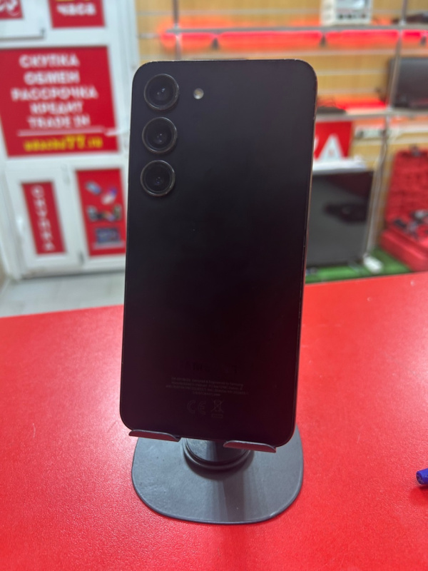 Мобильный телефон Samsung Galaxy S23